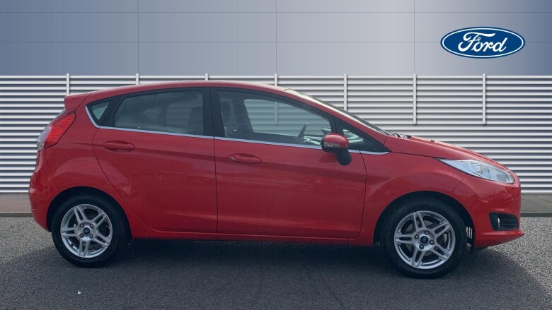 Ford Fiesta 1.6 Zetec 5dr Powershift Petrol Hatchback